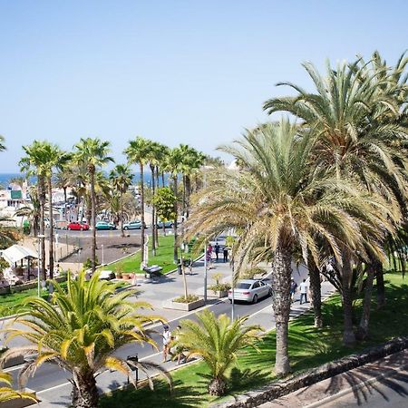 Las Americas Downtown : Prime Location Accomm. Arona  Buitenkant foto