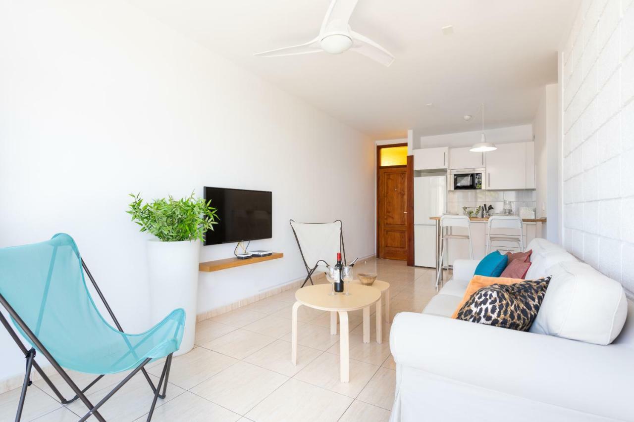 Las Americas Downtown : Prime Location Accomm. Arona  Buitenkant foto