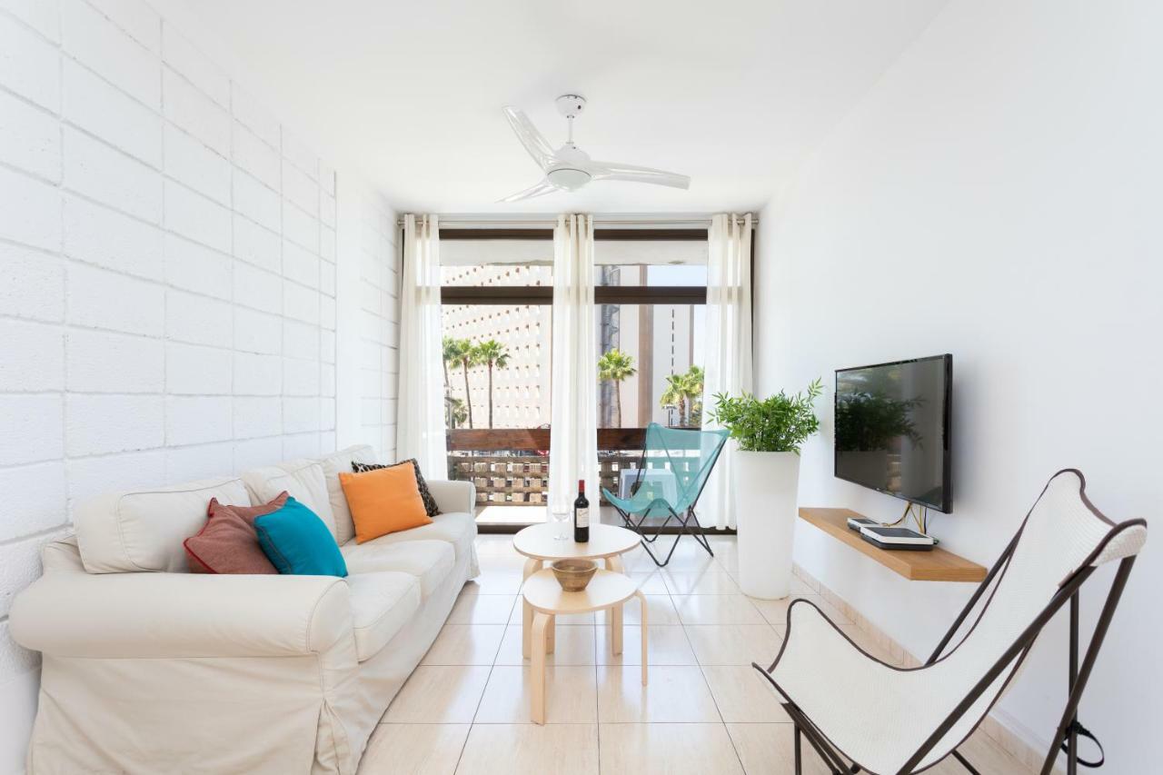 Las Americas Downtown : Prime Location Accomm. Arona  Buitenkant foto