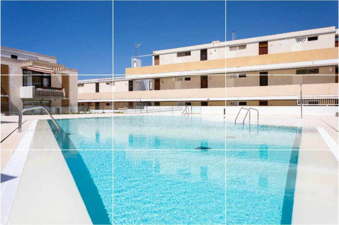Las Americas Downtown : Prime Location Accomm. Arona  Buitenkant foto