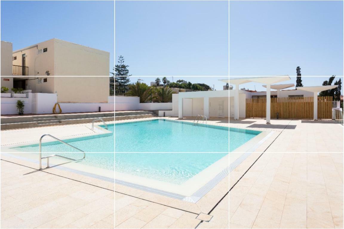 Las Americas Downtown : Prime Location Accomm. Arona  Buitenkant foto